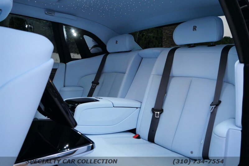 2023 Rolls-Royce Phantom   - Photo 48 - West Hollywood, CA 90069