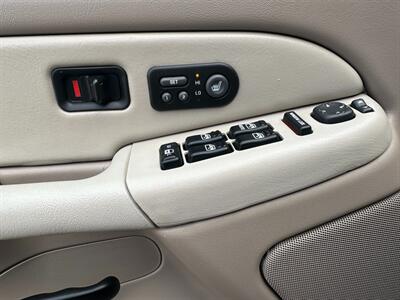 2002 GMC Yukon XL 2500 SLT 8.1L Vortec LIFTED LOW MILES - Photo 12 - Sacramento, CA 95826