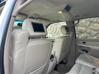 2002 GMC Yukon XL 2500 SLT 8.1L Vortec LIFTED LOW MILES - Photo 27 - Sacramento, CA 95826