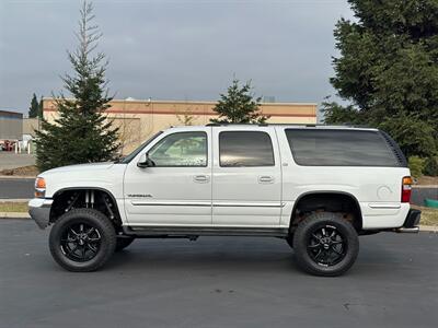 2002 GMC Yukon XL 2500 SLT 8.1L Vortec LIFTED LOW MILES - Photo 2 - Sacramento, CA 95826
