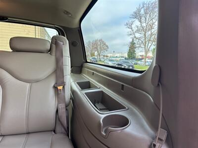 2002 GMC Yukon XL 2500 SLT 8.1L Vortec LIFTED LOW MILES - Photo 37 - Sacramento, CA 95826