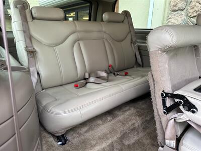 2002 GMC Yukon XL 2500 SLT 8.1L Vortec LIFTED LOW MILES - Photo 56 - Sacramento, CA 95826