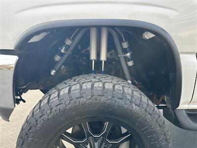 2002 GMC Yukon XL 2500 SLT 8.1L Vortec LIFTED LOW MILES - Photo 62 - Sacramento, CA 95826