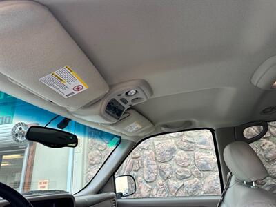 2002 GMC Yukon XL 2500 SLT 8.1L Vortec LIFTED LOW MILES - Photo 17 - Sacramento, CA 95826