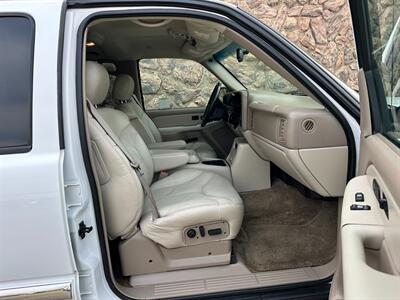 2002 GMC Yukon XL 2500 SLT 8.1L Vortec LIFTED LOW MILES - Photo 41 - Sacramento, CA 95826