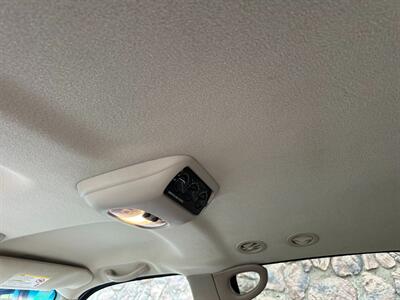 2002 GMC Yukon XL 2500 SLT 8.1L Vortec LIFTED LOW MILES - Photo 28 - Sacramento, CA 95826