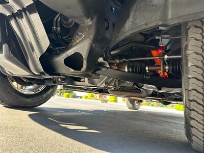 2002 Cadillac Escalade EXT V8 6.0L Vortec AWD Low Miles ONE OWNER - Photo 58 - Sacramento, CA 95826