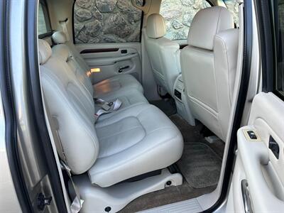 2002 Cadillac Escalade EXT V8 6.0L Vortec AWD Low Miles ONE OWNER - Photo 49 - Sacramento, CA 95826