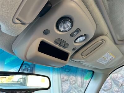 2002 Cadillac Escalade EXT V8 6.0L Vortec AWD Low Miles ONE OWNER - Photo 30 - Sacramento, CA 95826