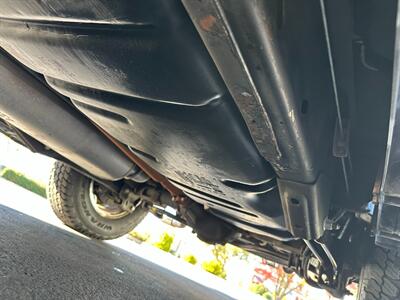 2002 Cadillac Escalade EXT V8 6.0L Vortec AWD Low Miles ONE OWNER - Photo 62 - Sacramento, CA 95826
