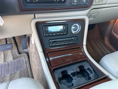 2002 Cadillac Escalade EXT V8 6.0L Vortec AWD Low Miles ONE OWNER - Photo 29 - Sacramento, CA 95826