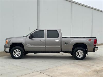 2007 GMC Sierra 2500 Diesel 4x4 6.6L Duramax Turbo Diesel Allison 1000 Crew Cab Short Bed - Photo 2 - Sacramento, CA 95826