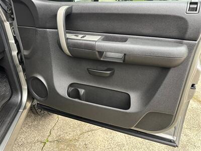 2007 GMC Sierra 2500 Diesel 4x4 6.6L Duramax Turbo Diesel Allison 1000 Crew Cab Short Bed - Photo 30 - Sacramento, CA 95826