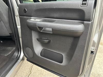 2007 GMC Sierra 2500 Diesel 4x4 6.6L Duramax Turbo Diesel Allison 1000 Crew Cab Short Bed - Photo 36 - Sacramento, CA 95826