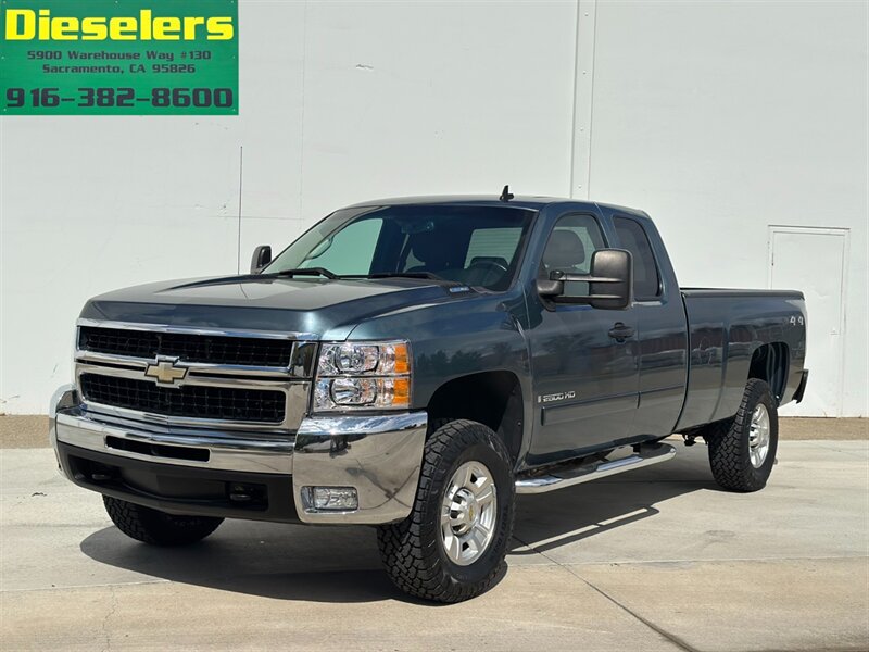 2007 Chevrolet Silverado 2500 Diesel 4x4 6.6L Duramax Turbo Diesel Ext Cab Long  Bed Allison 1000 LOW MILES