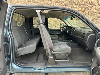 2007 Chevrolet Silverado 2500 Diesel 4x4 6.6L Duramax Turbo Diesel Ext Cab Long Bed Allison 1000 LOW MILES - Photo 30 - Sacramento, CA 95826