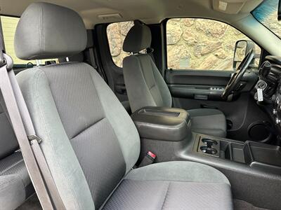 2007 Chevrolet Silverado 2500 Diesel 4x4 6.6L Duramax Turbo Diesel Ext Cab Long Bed Allison 1000 LOW MILES - Photo 28 - Sacramento, CA 95826