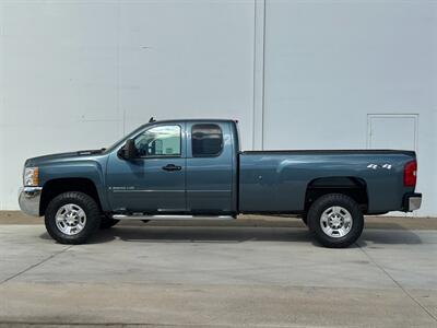 2007 Chevrolet Silverado 2500 Diesel 4x4 6.6L Duramax Turbo Diesel Ext Cab Long Bed Allison 1000 LOW MILES - Photo 2 - Sacramento, CA 95826