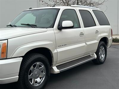 2005 Cadillac Escalade AWD 6.0L LOW MILES - Photo 6 - Sacramento, CA 95826