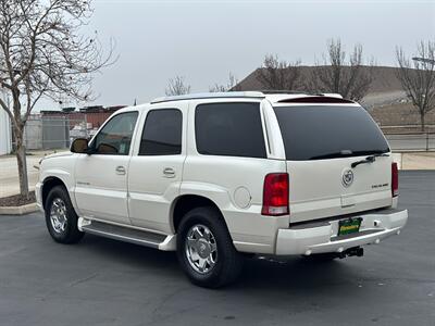 2005 Cadillac Escalade AWD 6.0L LOW MILES - Photo 3 - Sacramento, CA 95826