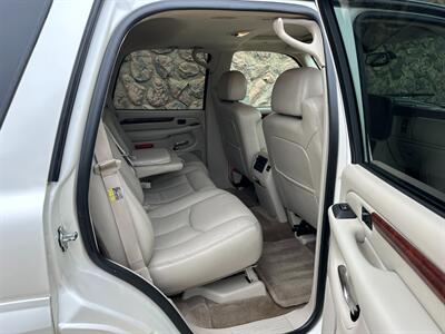 2005 Cadillac Escalade AWD 6.0L LOW MILES - Photo 48 - Sacramento, CA 95826