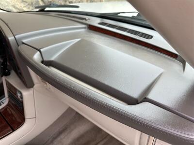 2005 Cadillac Escalade AWD 6.0L LOW MILES - Photo 46 - Sacramento, CA 95826