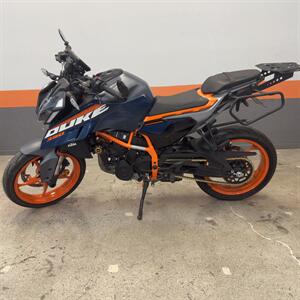 2024 KTM 390 DUKE - Photo 2 - Las Vegas, NV 89146