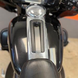 2017 HARLEY DAVIDSON FLHTK ULTRA LIMITED   - Photo 10 - Las Vegas, NV 89146