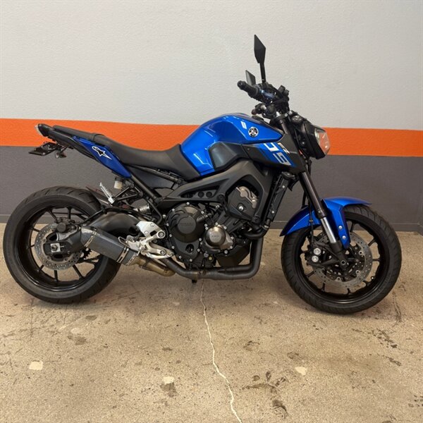 2016 YAMAHA FZ09   - Photo 1 - Las Vegas, NV 89146