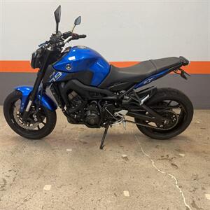 2016 YAMAHA FZ09 - Photo 2 - Las Vegas, NV 89146