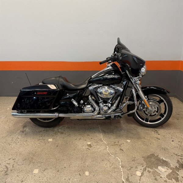 2013 Harley Davidson Street Glide   - Photo 1 - Las Vegas, NV 89146