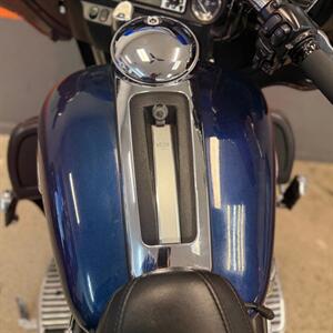 2012 HARLEY DAVIDSON FLHTK Electra glide ultra   - Photo 7 - Las Vegas, NV 89146