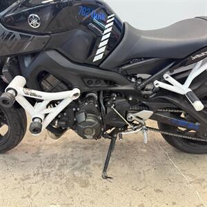 2016 YAMAHA FZ09   - Photo 13 - Las Vegas, NV 89146