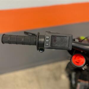 2025 Rawrr Mini R 17   - Photo 9 - Las Vegas, NV 89146