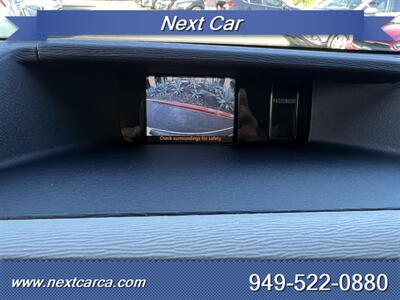 2014 Toyota Sienna XLE 7-Passenger Auto  With Back up Camera - Photo 11 - Irvine, CA 92614