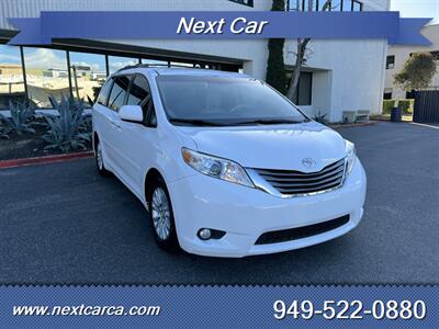 2014 Toyota Sienna XLE 7-Passenger Auto  With Back up Camera