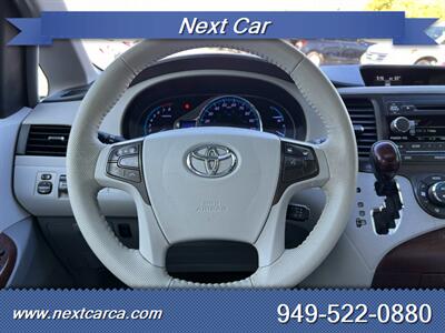 2014 Toyota Sienna XLE 7-Passenger Auto  With Back up Camera - Photo 15 - Irvine, CA 92614