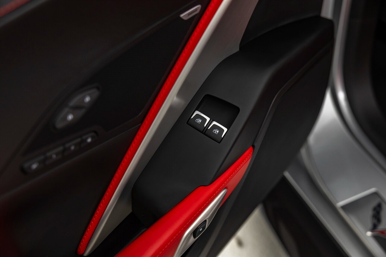 2018 Chevrolet Corvette Z06   - Photo 36 - Springfield, MO 65802