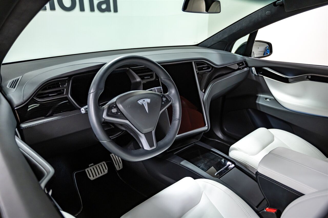 2020 Tesla Model X Performance   - Photo 27 - Springfield, MO 65802
