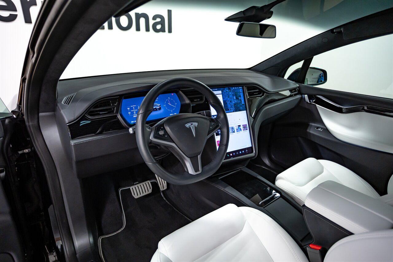 2020 Tesla Model X Performance   - Photo 17 - Springfield, MO 65802