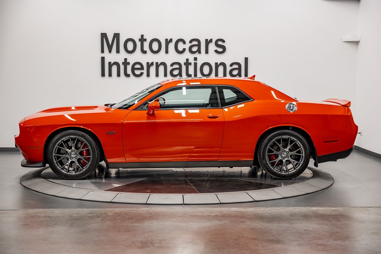 2016 Dodge Challenger SRT 392   - Photo 3 - Springfield, MO 65802