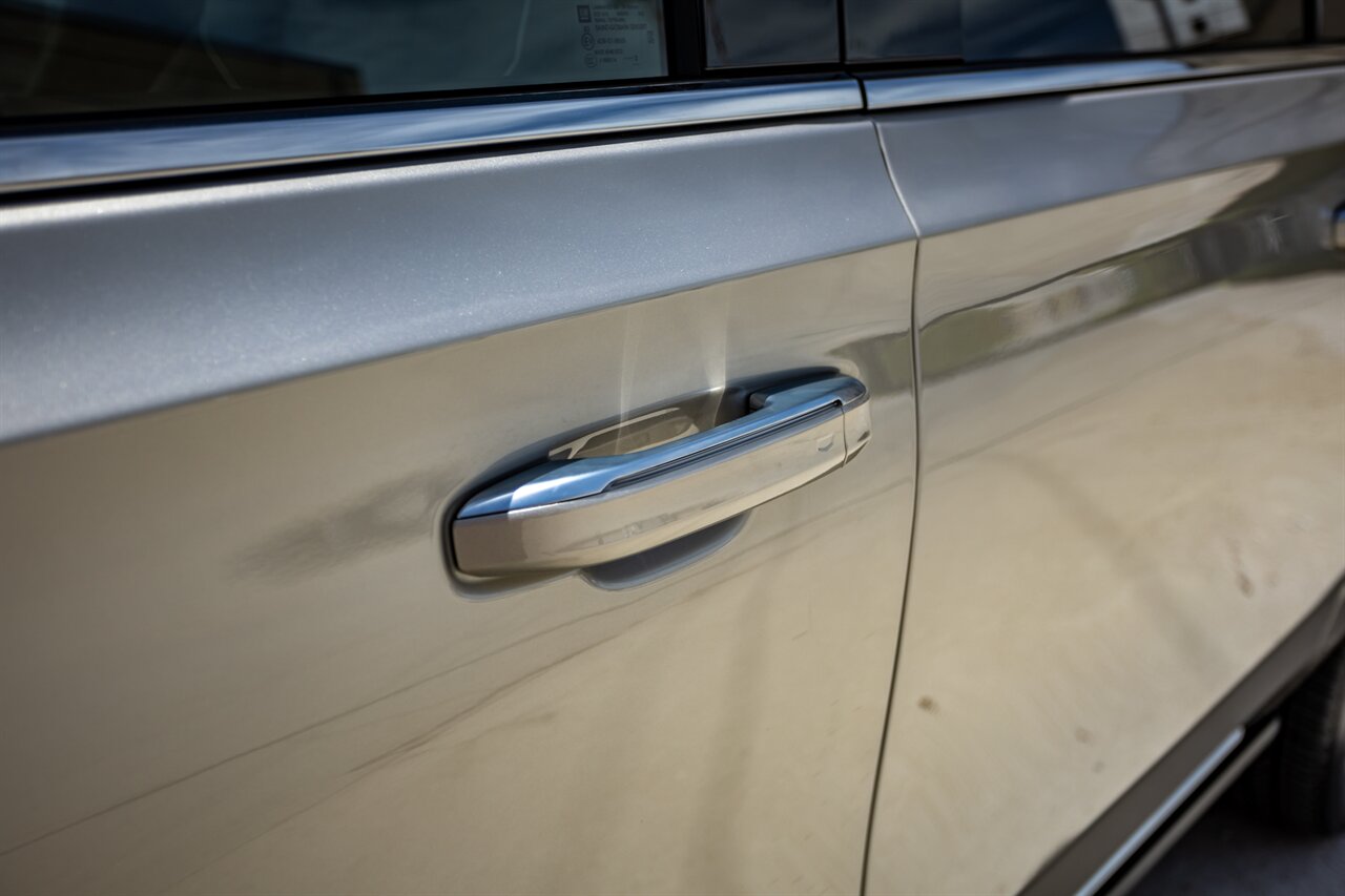 2022 Cadillac Escalade ESV Premium Luxury Platinum   - Photo 13 - Springfield, MO 65802