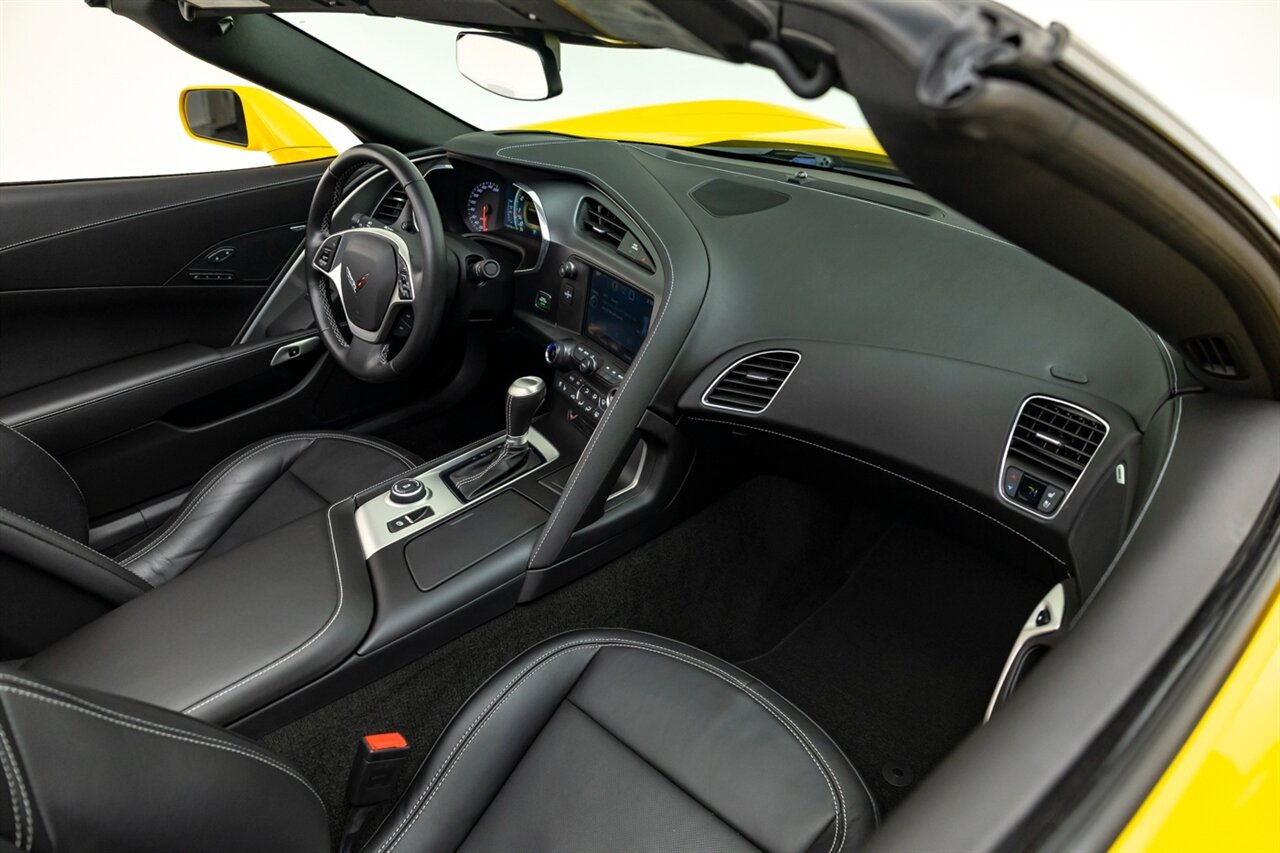 2014 Chevrolet Corvette Stingray Z51 - Photo 30 - Springfield, MO 65802