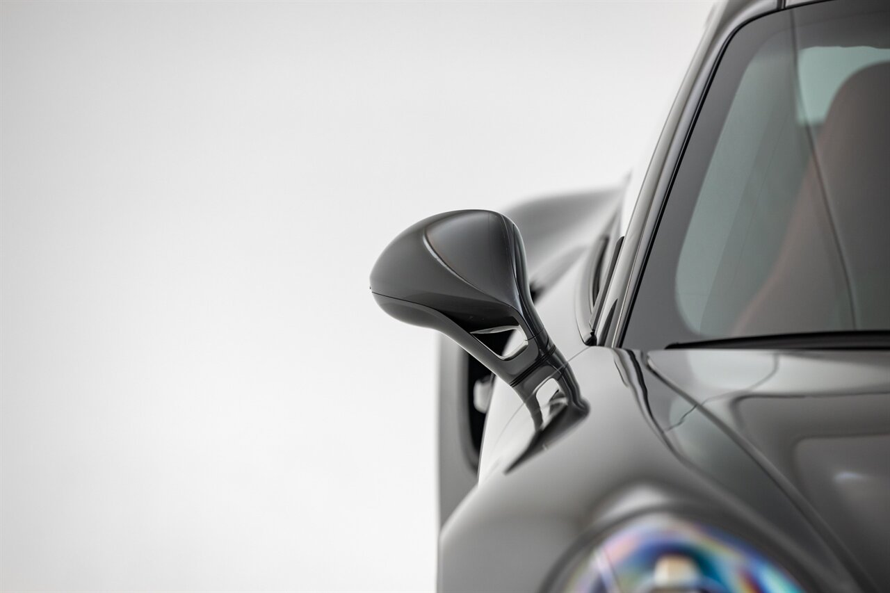 2016 Porsche 911 Turbo S   - Photo 6 - Springfield, MO 65802