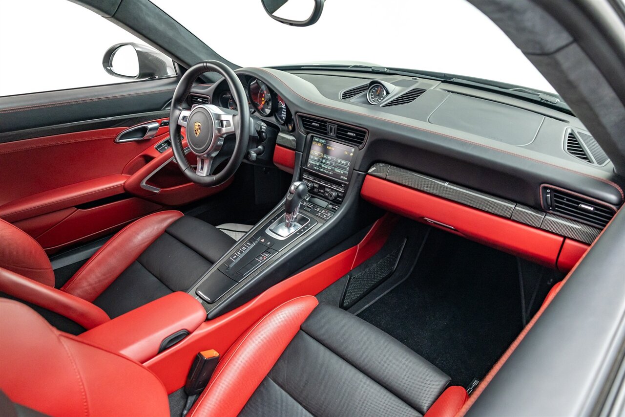 2016 Porsche 911 Turbo S   - Photo 34 - Springfield, MO 65802
