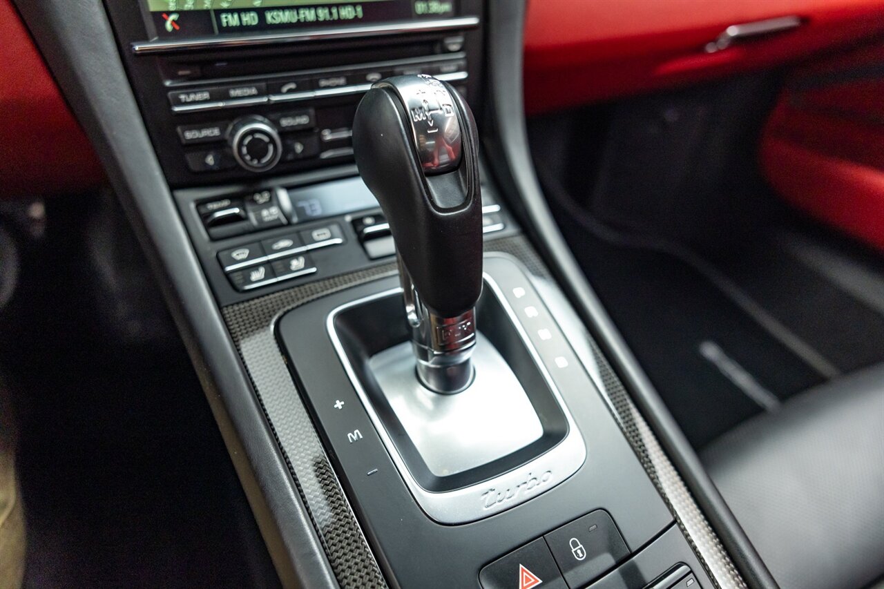 2016 Porsche 911 Turbo S   - Photo 53 - Springfield, MO 65802