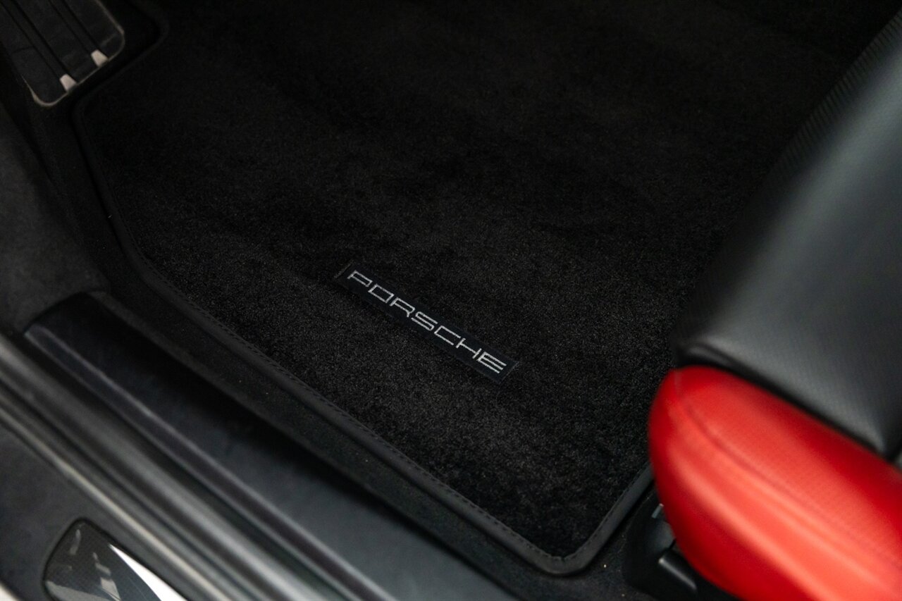 2016 Porsche 911 Turbo S   - Photo 47 - Springfield, MO 65802