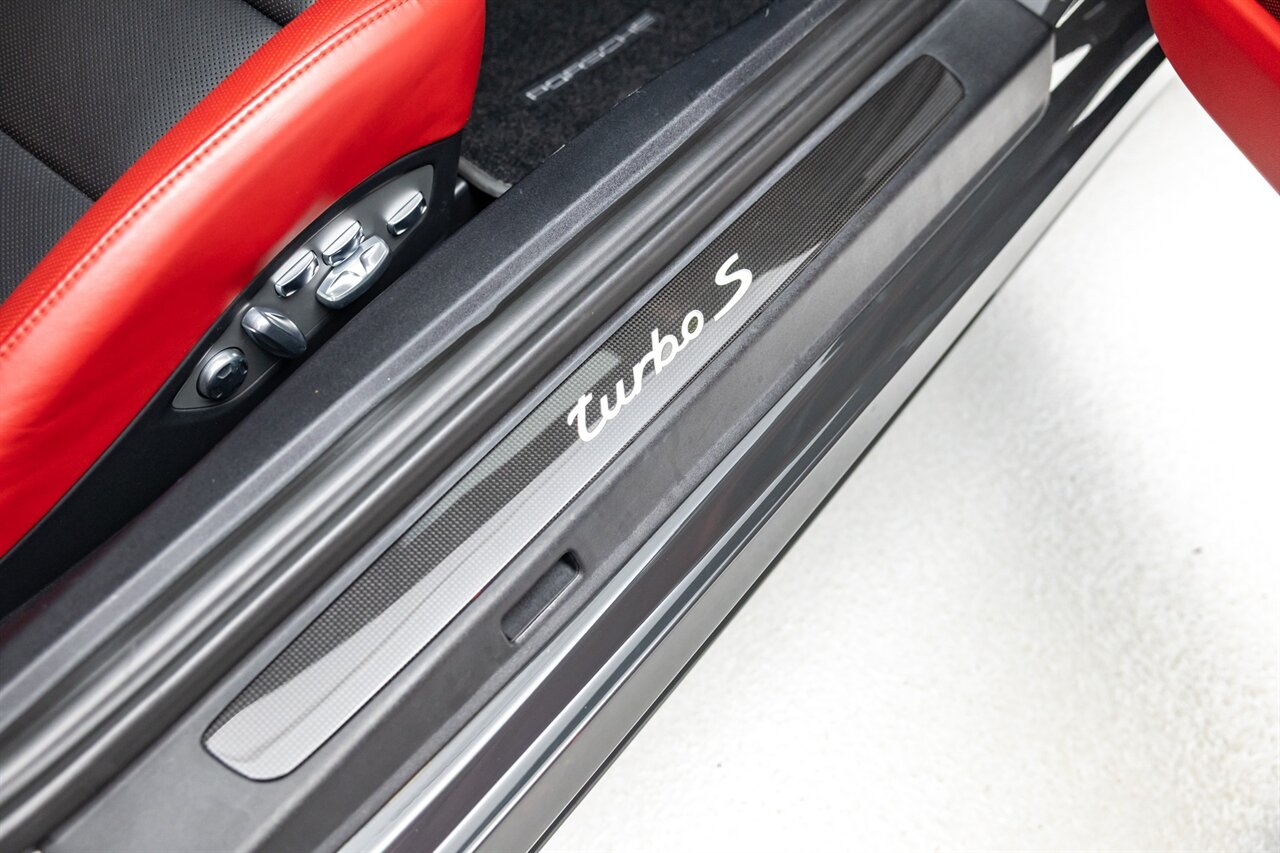 2016 Porsche 911 Turbo S   - Photo 36 - Springfield, MO 65802