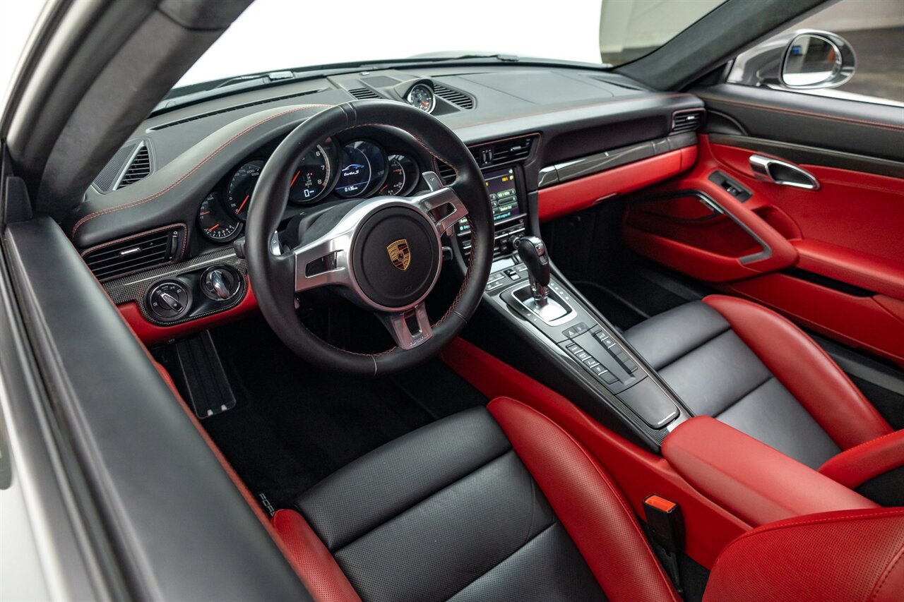 2016 Porsche 911 Turbo S   - Photo 41 - Springfield, MO 65802