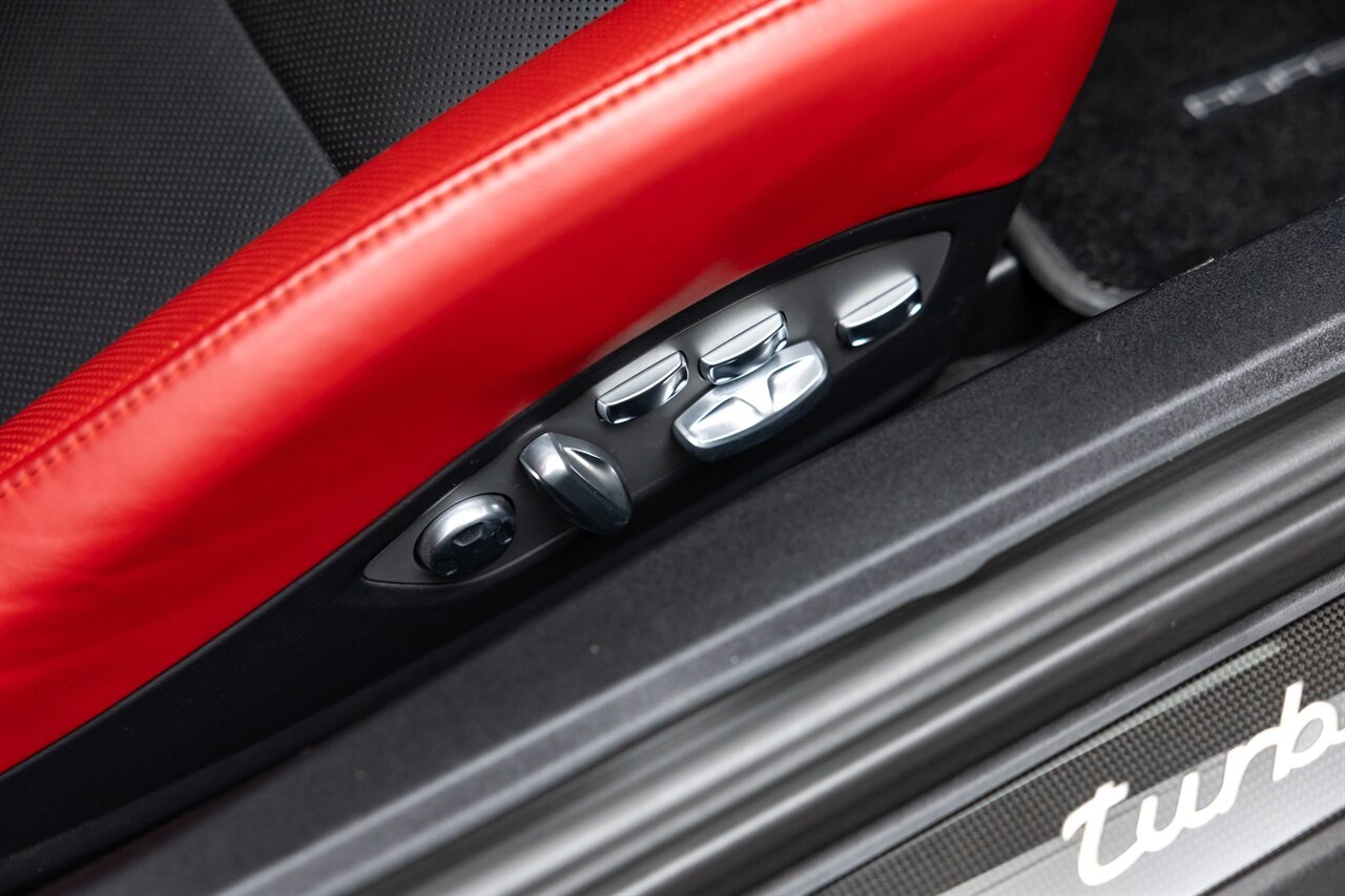 2016 Porsche 911 Turbo S   - Photo 37 - Springfield, MO 65802